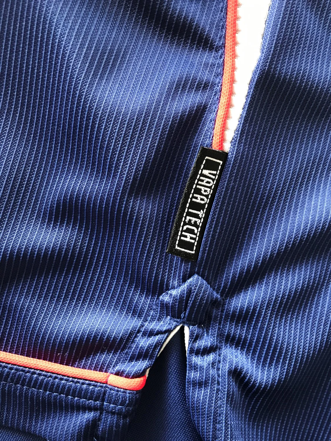 1999/00 Ajax Away Football Shirt (Y) - Image 4